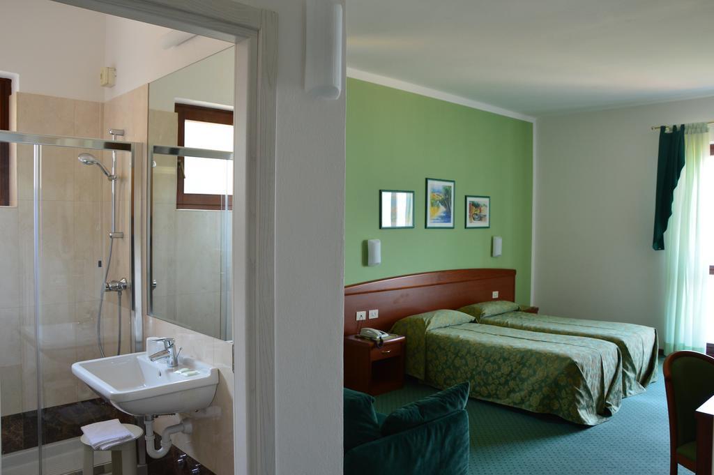 Hotel Garni Selene Malcesine Cameră foto