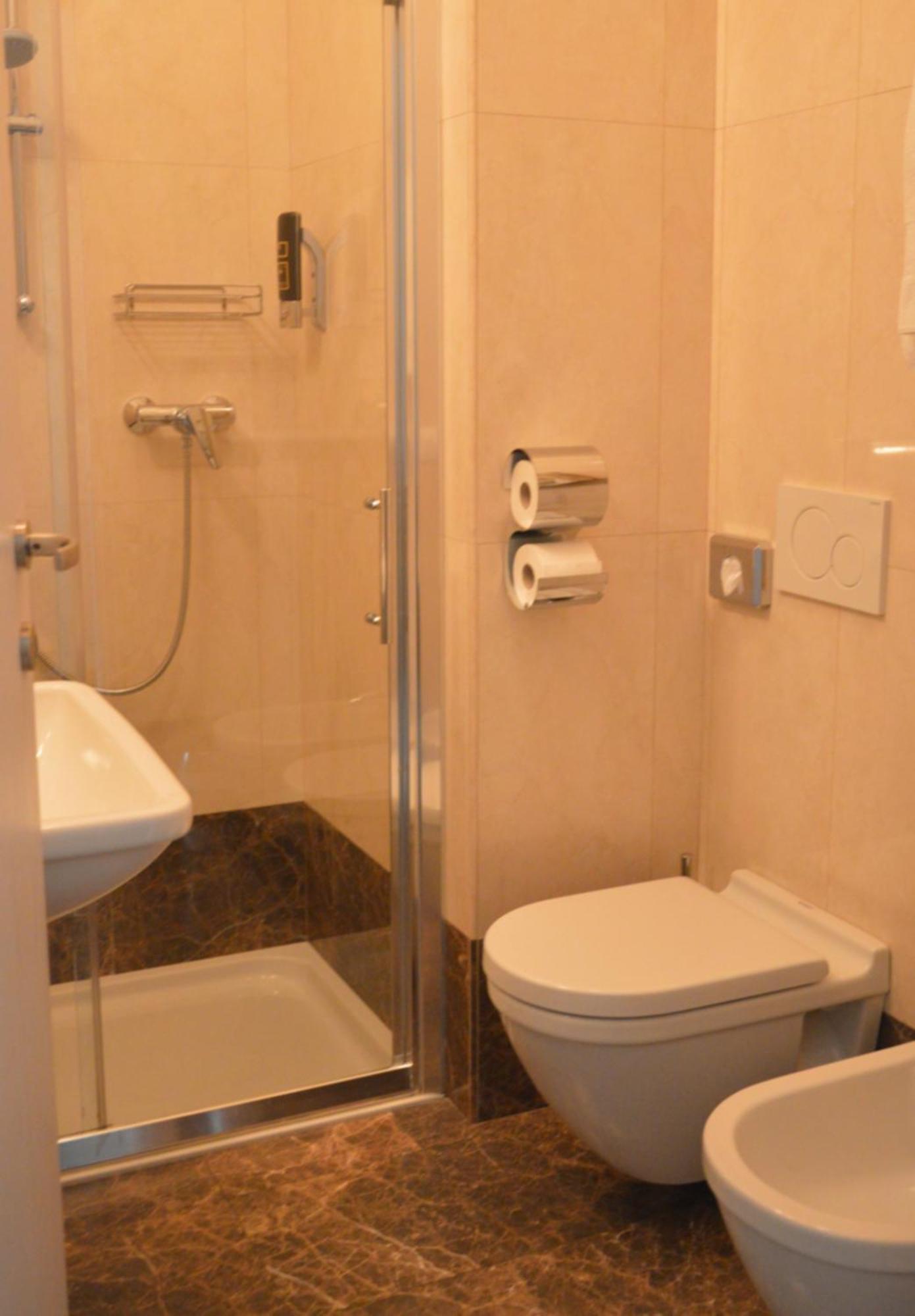 Hotel Garni Selene Malcesine Exterior foto